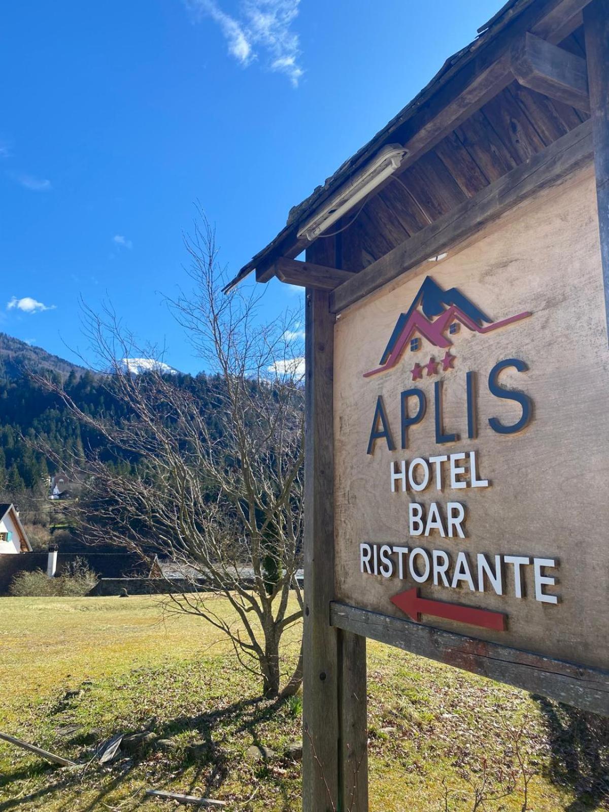 Hotel Aplis Ovaro Exterior foto